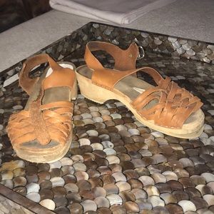 Swedish has been clogs